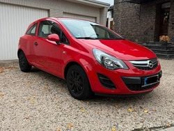 Rot Gebraucht 2014 Opel Corsa Kleinwagen | 3.690 € (Guter Preis)
