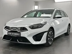 Weiß Gebraucht 2022 Kia Ceed Sportswagon Spirit Kombi | 22.450 € (Fairer Preis)