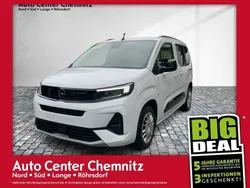 Weiß Gebraucht 2024 Opel Combo Life Van / Kleinbus | 28.446 € (Fairer Preis)