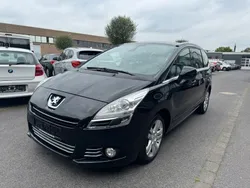 Schwarz Gebraucht 2012 Peugeot 5008 Allure Van / Kleinbus | 4.990 € (Guter Preis)