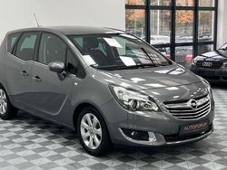 Grau Gebraucht 2016 Opel Meriva Innovation Van / Kleinbus | 11.690 €