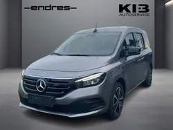 Lackfarbe chromitgrau metallic Gebraucht 2024 Mercedes EQT200 Progressive Van / Kleinbus | 39.470 €