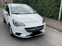 Weiß Gebraucht 2015 Opel Corsa Selection Kleinwagen | 4.650 € (Guter Preis)