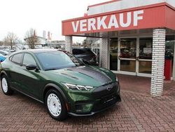 Eruption green Gebraucht 2024 Ford Mustang Mach-E GT SUV | 55.990 € (Fairer Preis)
