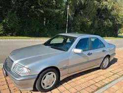 Silber Gebraucht 1999 Mercedes C180 Classic Kombi | 3.450 € (Fairer Preis)