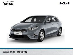 Silber Neu 2025 Kia Ceed Comfort Kleinwagen | 26.440 € (Etwas zu teuer)