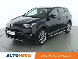 Schwarz Gebraucht 2017 Toyota RAV4 Edition-S SUV | 21.020 € (Fairer Preis)