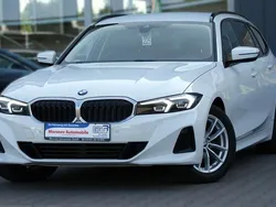 Weiss Gebraucht 2023 BMW 318 Shadowline Kombi | 32.900 € (Teuer)