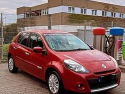 Gebraucht 2010 Renault Clio II Limousine | 3.500 € (Fairer Preis)