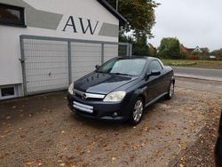 Blau Gebraucht 2008 Opel Tigra Edition Cabrio | 1.850 € (Guter Preis)