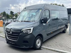 Grau Gebraucht 2023 Renault Master Van | 24.900 € (Guter Preis)