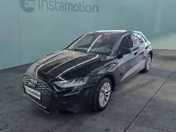 Schwarz Gebraucht 2022 Audi A3 Sportback e-tron Limousine | 23.443 € (Guter Preis)