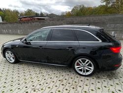 Schwarz Gebraucht 2017 Audi A4 Sport Kombi | 26.900 €