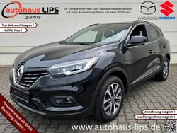Sternenschwarz Gebraucht 2021 Renault Kadjar Black Edition SUV | 21.990 € (Fairer Preis)