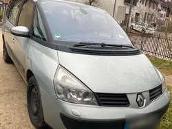 Grau Gebraucht 2004 Renault Espace Van / Kleinbus | 2.500 € (Fairer Preis)