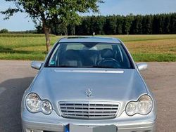 Silber Gebraucht 2006 Mercedes C230 Sport Edition Limousine | 4.100 € (Fairer Preis)