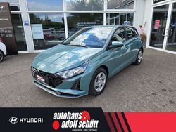 Mangrove green Neu 2025 Hyundai i20 Select Limousine | 20.990 € (Fairer Preis)