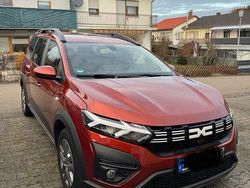 Braun Gebraucht 2023 Dacia Jogger Expression Van / Kleinbus | 18.000 € (Fairer Preis)