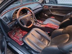 Schwarz Gebraucht 2002 Mercedes CLK200 Elegance Cabrio | 13.300 €