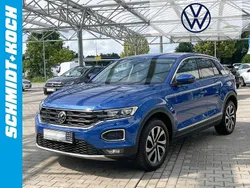 Blau Gebraucht 2021 VW T-Roc Active SUV | 22.890 € (Etwas zu teuer)