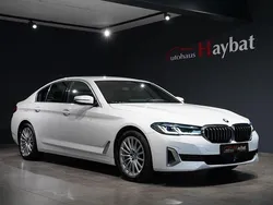 Weiß Gebraucht 2021 BMW 530 Luxury Line Limousine | 39.750 € (Fairer Preis)