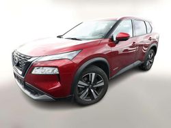 Tinted red premiun metallic. Gebraucht 2024 Nissan X-Trail Tekna+ SUV | 34.206 € (Guter Preis)