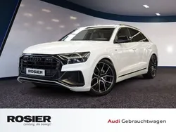 Weiss / gletscherweiss Gebraucht 2019 Audi Q8 S-Line SUV | 65.880 € (Teuer)