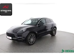 Schwarz (metallic) Gebraucht 2020 Porsche Macan SUV | 52.879 € (Fairer Preis)