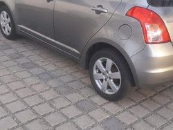 Grau Gebraucht 2009 Suzuki Swift Comfort Limousine | 1.900 € (Guter Preis)