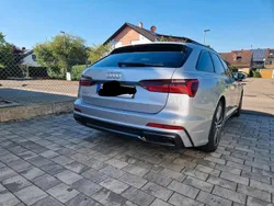 Grau Gebraucht 2020 Audi A6 S-Line Kombi | 33.500 € (Guter Preis)