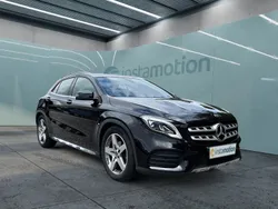Schwarz Gebraucht 2019 Mercedes GLA200 AMG line SUV | 30.286 € (Fairer Preis)