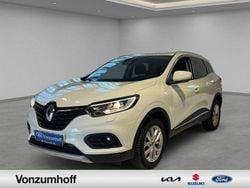 Blanc glacier Gebraucht 2019 Renault Kadjar LIMITED SUV | 13.599 € (Guter Preis)