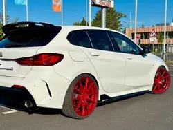 Weiß Gebraucht 2021 BMW 120 Performance Kleinwagen | 30.500 € (Teuer)