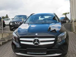Schwarz Gebraucht 2016 Mercedes GLA180 SUV | 14.490 € (Fairer Preis)