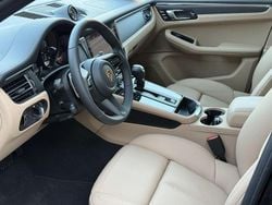 Schwarz Gebraucht 2024 Porsche Macan SUV | 78.790 € (Guter Preis)