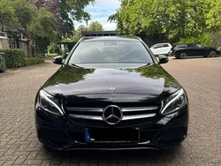 Schwarz Gebraucht 2018 Mercedes 250 Kombi | 24.900 €