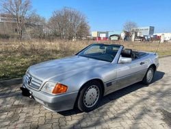 Silber Gebraucht 1991 Mercedes SL300 Cabrio | 15.900 €