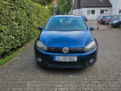 Blau Gebraucht 2010 VW Golf VI Limousine | 3.330 € (Guter Preis)