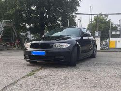 Schwarz Gebraucht 2008 BMW 120 Coupé Coupé | 8.000 € (Fairer Preis)