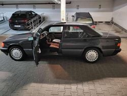 Schwarz Gebraucht 1991 Mercedes 190 Sportline Limousine | 16.290 €