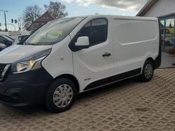 Weiß Gebraucht 2018 Nissan NV300 Comfort Van | 16.970 € (Fairer Preis)