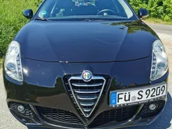 Schwarz Gebraucht 2011 Alfa Romeo Giulietta Turismo Kleinwagen | 7.800 € (Etwas zu teuer)