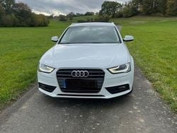 Weiß Gebraucht 2013 Audi A4 Ambition Kombi | 9.000 € (Guter Preis)