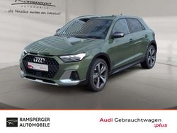 Grün (distriktgrün metallic manhattangrau meta) Gebraucht 2024 Audi A1 S-Line Kleinwagen | 27.880 € (Etwas zu teuer)