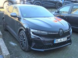 Schwarz Gebraucht 2022 Renault Mégane Techno Limousine | 27.990 € (Fairer Preis)