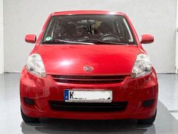 Rot Gebraucht 2008 Daihatsu Sirion Kleinwagen | 2.490 € (Fairer Preis)