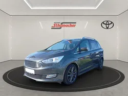 Grau Gebraucht 2019 Ford Grand C-Max Titanium Van / Kleinbus | 15.240 € (Fairer Preis)