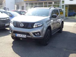 Grau Gebraucht 2019 Nissan Navara N-Guard Abholung | 27.600 € (Fairer Preis)