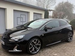 Schwarz Gebraucht 2018 Opel Astra OPC Limousine | 22.500 € (Teuer)