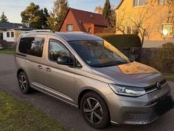 Beige Gebraucht 2021 VW Caddy Style Van / Kleinbus | 25.999 € (Superpreis)